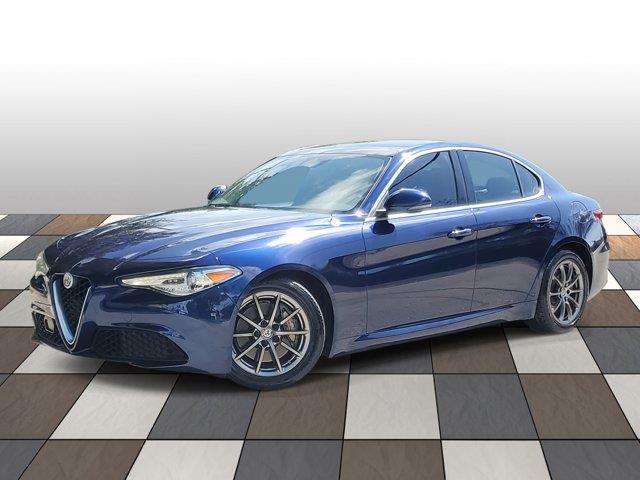 Used 2017 Alfa Romeo Giulia in Fort Lauderdale, Florida | CarLux Fort Lauderdale. Fort Lauderdale, Florida