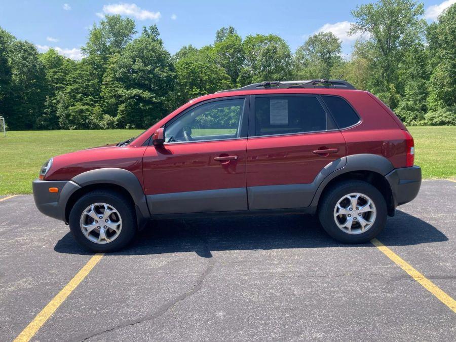 2009 Hyundai Tucson SE Sport Utility 4D, available for sale in Wolcott, New York | Auto Hunter CNY. Wolcott, New York 2009 Hyundai Tucson SE Sport Utility 4D, available for sale in Wolcott, New York | Auto Hunter CNY. Wolcott, New York