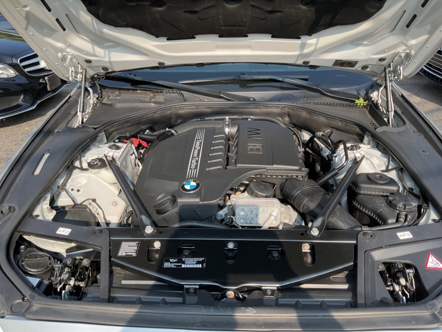 2013 BMW 5 Series 4dr Sdn 535i xDrive AWD, available for sale in Waterbury, Connecticut | Jim Juliani Motors. Waterbury, Connecticut 2013 BMW 5 Series 4dr Sdn 535i xDrive AWD, available for sale in Waterbury, Connecticut | Jim Juliani Motors. Waterbury, Connecticut