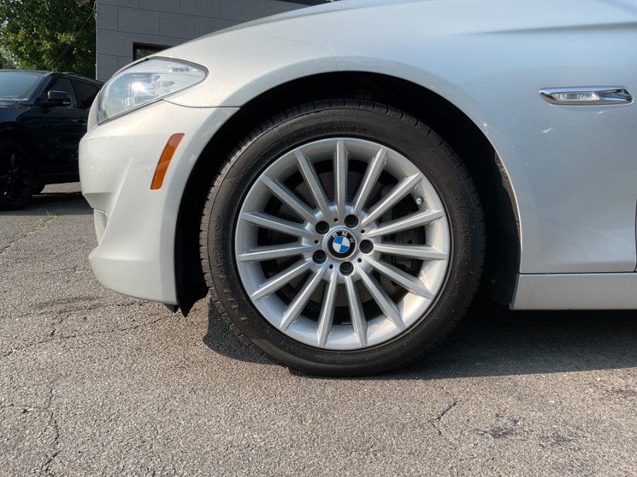2013 BMW 5 Series 4dr Sdn 535i xDrive AWD, available for sale in Waterbury, Connecticut | Jim Juliani Motors. Waterbury, Connecticut 2013 BMW 5 Series 4dr Sdn 535i xDrive AWD, available for sale in Waterbury, Connecticut | Jim Juliani Motors. Waterbury, Connecticut