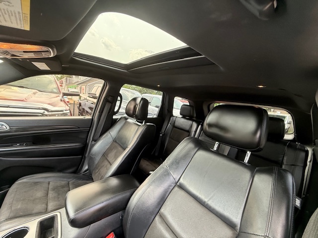 2019 Jeep Grand Cherokee Altitude 4x4, available for sale in Huntington Station, New York | Huntington Auto Mall. Huntington Station, New York 2019 Jeep Grand Cherokee Altitude 4x4, available for sale in Huntington Station, New York | Huntington Auto Mall. Huntington Station, New York
