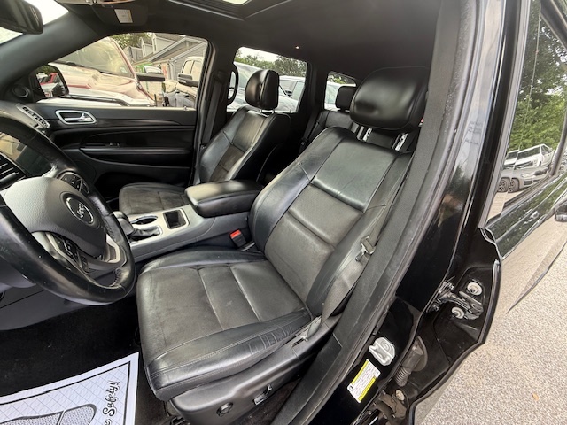 2019 Jeep Grand Cherokee Altitude 4x4, available for sale in Huntington Station, New York | Huntington Auto Mall. Huntington Station, New York 2019 Jeep Grand Cherokee Altitude 4x4, available for sale in Huntington Station, New York | Huntington Auto Mall. Huntington Station, New York