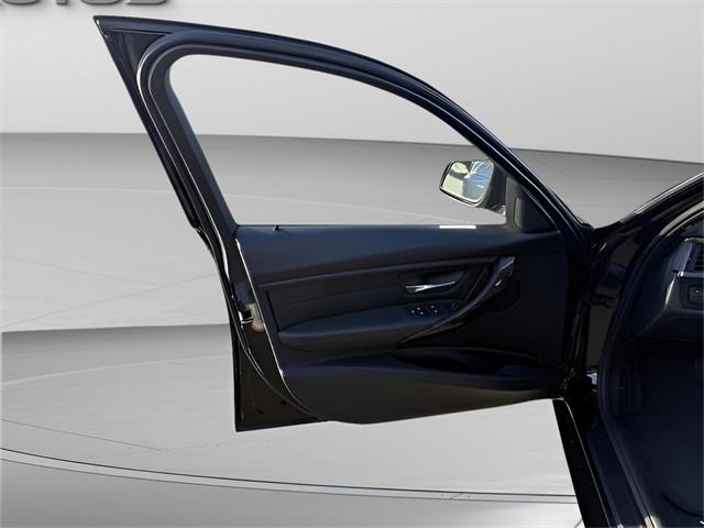 2014 BMW 3 Series 328i xDrive, available for sale in Stratford, Connecticut | Wiz Leasing Inc. Stratford, Connecticut 2014 BMW 3 Series 328i xDrive, available for sale in Stratford, Connecticut | Wiz Leasing Inc. Stratford, Connecticut