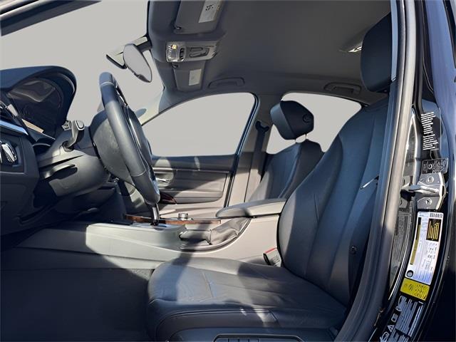 2014 BMW 3 Series 328i xDrive, available for sale in Stratford, Connecticut | Wiz Leasing Inc. Stratford, Connecticut 2014 BMW 3 Series 328i xDrive, available for sale in Stratford, Connecticut | Wiz Leasing Inc. Stratford, Connecticut