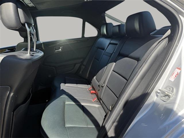 2011 Mercedes-benz E-class E 350, available for sale in Stratford, Connecticut | Wiz Leasing Inc. Stratford, Connecticut 2011 Mercedes-benz E-class E 350, available for sale in Stratford, Connecticut | Wiz Leasing Inc. Stratford, Connecticut