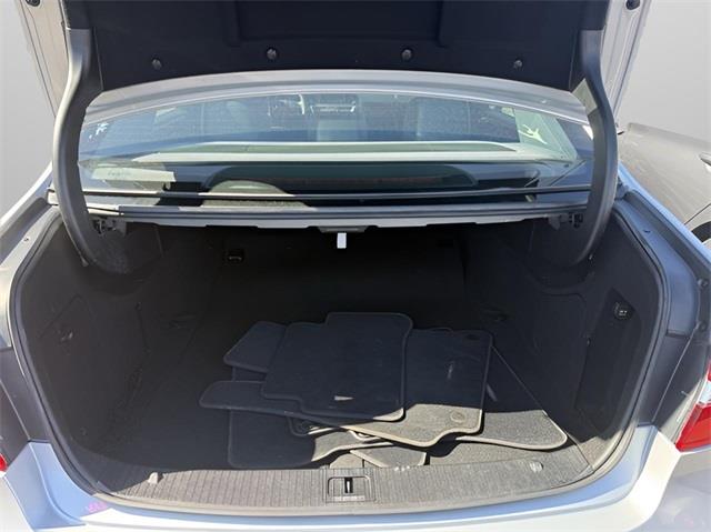 2011 Mercedes-benz E-class E 350, available for sale in Stratford, Connecticut | Wiz Leasing Inc. Stratford, Connecticut 2011 Mercedes-benz E-class E 350, available for sale in Stratford, Connecticut | Wiz Leasing Inc. Stratford, Connecticut