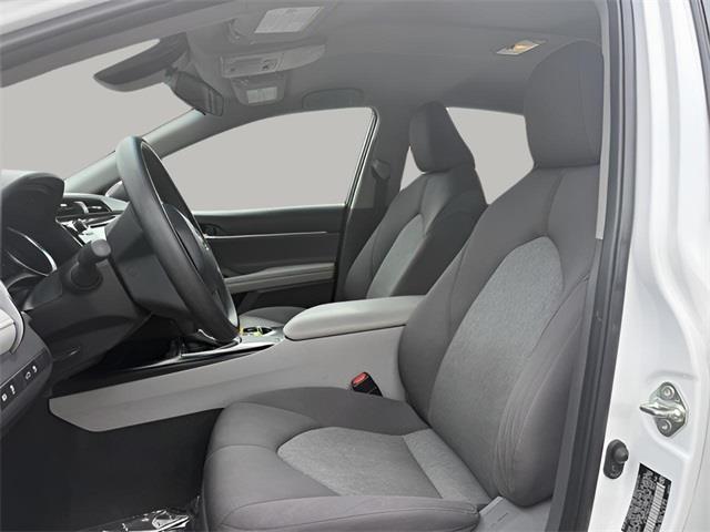 2018 Toyota Camry LE, available for sale in Stratford, Connecticut | Wiz Leasing Inc. Stratford, Connecticut 2018 Toyota Camry LE, available for sale in Stratford, Connecticut | Wiz Leasing Inc. Stratford, Connecticut