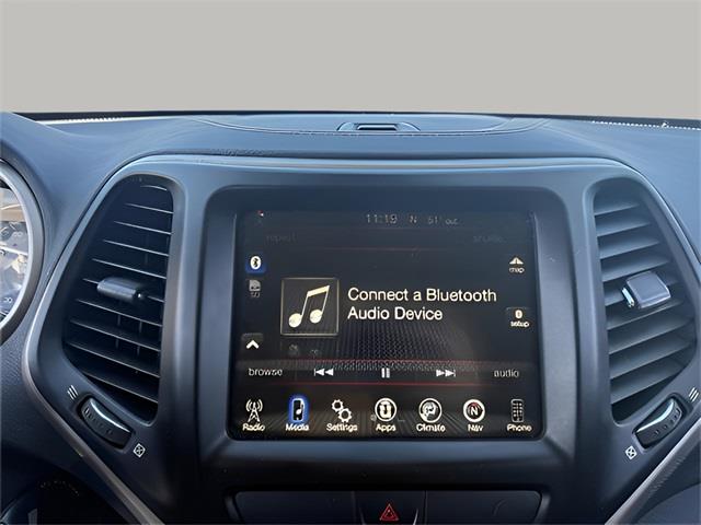 2016 Jeep Cherokee Altitude, available for sale in Stratford, Connecticut | Wiz Leasing Inc. Stratford, Connecticut 2016 Jeep Cherokee Altitude, available for sale in Stratford, Connecticut | Wiz Leasing Inc. Stratford, Connecticut