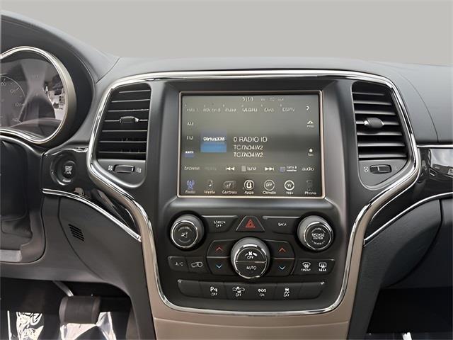 2014 Jeep Grand Cherokee Overland, available for sale in Stratford, Connecticut | Wiz Leasing Inc. Stratford, Connecticut 2014 Jeep Grand Cherokee Overland, available for sale in Stratford, Connecticut | Wiz Leasing Inc. Stratford, Connecticut