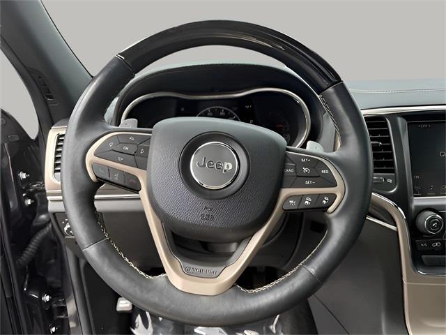 2014 Jeep Grand Cherokee Overland, available for sale in Stratford, Connecticut | Wiz Leasing Inc. Stratford, Connecticut 2014 Jeep Grand Cherokee Overland, available for sale in Stratford, Connecticut | Wiz Leasing Inc. Stratford, Connecticut