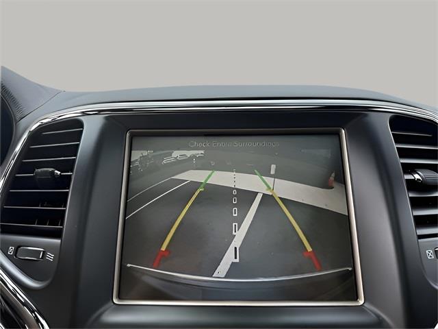 2014 Jeep Grand Cherokee Overland, available for sale in Stratford, Connecticut | Wiz Leasing Inc. Stratford, Connecticut 2014 Jeep Grand Cherokee Overland, available for sale in Stratford, Connecticut | Wiz Leasing Inc. Stratford, Connecticut