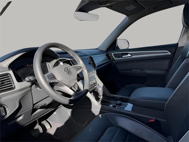 2021 Volkswagen Atlas SEL Premium, available for sale in Stratford, Connecticut | Wiz Leasing Inc. Stratford, Connecticut 2021 Volkswagen Atlas SEL Premium, available for sale in Stratford, Connecticut | Wiz Leasing Inc. Stratford, Connecticut