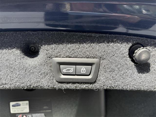 2015 BMW 5 Series 535i xDrive, available for sale in Stratford, Connecticut | Wiz Leasing Inc. Stratford, Connecticut 2015 BMW 5 Series 535i xDrive, available for sale in Stratford, Connecticut | Wiz Leasing Inc. Stratford, Connecticut
