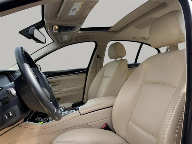 2015 BMW 5 Series 535i xDrive, available for sale in Stratford, Connecticut | Wiz Leasing Inc. Stratford, Connecticut 2015 BMW 5 Series 535i xDrive, available for sale in Stratford, Connecticut | Wiz Leasing Inc. Stratford, Connecticut