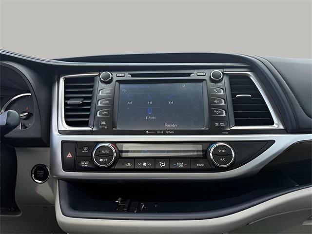2016 Toyota Highlander Limited Platinum V6, available for sale in Stratford, Connecticut | Wiz Leasing Inc. Stratford, Connecticut 2016 Toyota Highlander Limited Platinum V6, available for sale in Stratford, Connecticut | Wiz Leasing Inc. Stratford, Connecticut