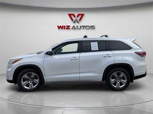 2016 Toyota Highlander Limited Platinum V6, available for sale in Stratford, Connecticut | Wiz Leasing Inc. Stratford, Connecticut 2016 Toyota Highlander Limited Platinum V6, available for sale in Stratford, Connecticut | Wiz Leasing Inc. Stratford, Connecticut