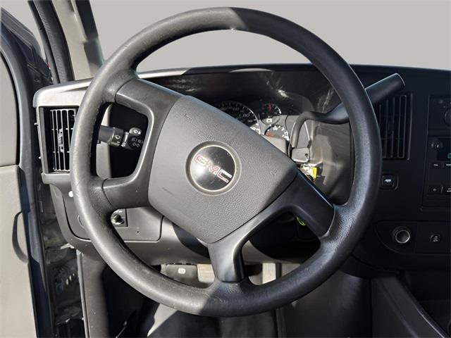 2016 GMC Savana 2500 LS, available for sale in Stratford, Connecticut | Wiz Leasing Inc. Stratford, Connecticut 2016 GMC Savana 2500 LS, available for sale in Stratford, Connecticut | Wiz Leasing Inc. Stratford, Connecticut
