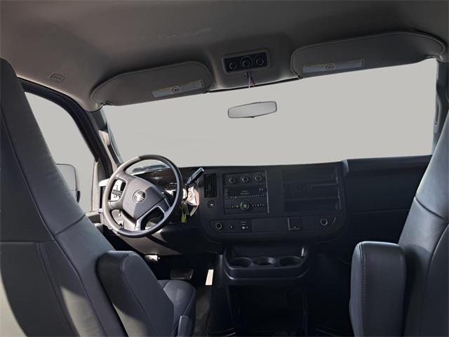 2016 GMC Savana 2500 LS, available for sale in Stratford, Connecticut | Wiz Leasing Inc. Stratford, Connecticut 2016 GMC Savana 2500 LS, available for sale in Stratford, Connecticut | Wiz Leasing Inc. Stratford, Connecticut