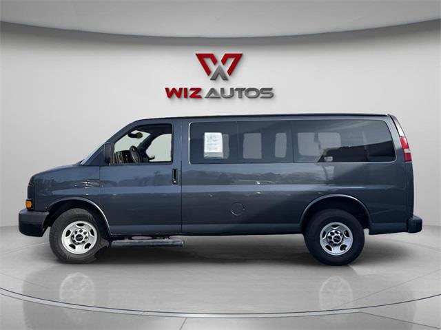 2016 GMC Savana 2500 LS, available for sale in Stratford, Connecticut | Wiz Leasing Inc. Stratford, Connecticut 2016 GMC Savana 2500 LS, available for sale in Stratford, Connecticut | Wiz Leasing Inc. Stratford, Connecticut