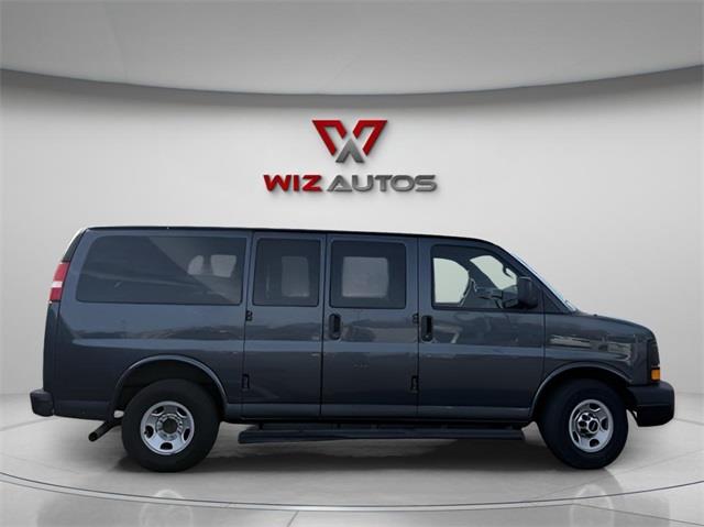 2016 GMC Savana 2500 LS, available for sale in Stratford, Connecticut | Wiz Leasing Inc. Stratford, Connecticut 2016 GMC Savana 2500 LS, available for sale in Stratford, Connecticut | Wiz Leasing Inc. Stratford, Connecticut