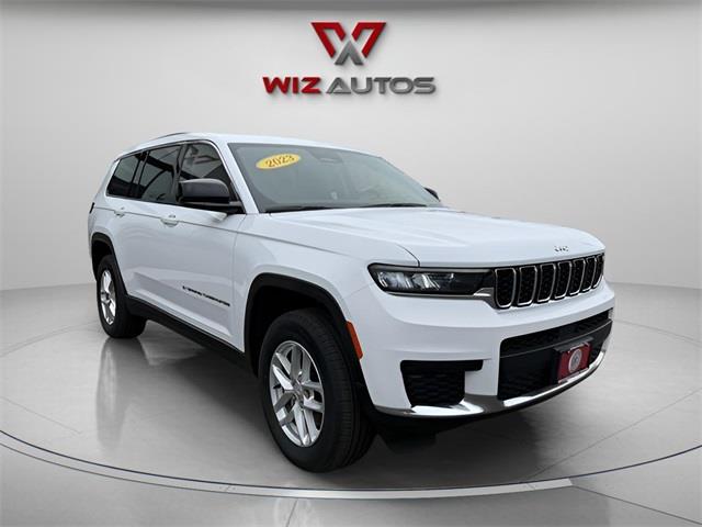 2023 Jeep Grand Cherokee l Laredo, available for sale in Stratford, Connecticut | Wiz Leasing Inc. Stratford, Connecticut 2023 Jeep Grand Cherokee l Laredo, available for sale in Stratford, Connecticut | Wiz Leasing Inc. Stratford, Connecticut