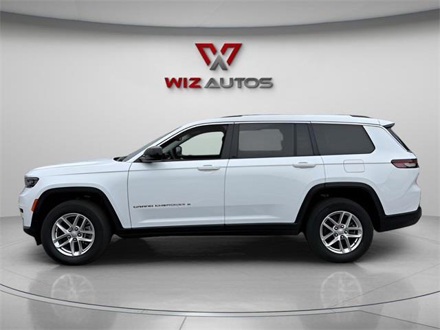 2023 Jeep Grand Cherokee l Laredo, available for sale in Stratford, Connecticut | Wiz Leasing Inc. Stratford, Connecticut 2023 Jeep Grand Cherokee l Laredo, available for sale in Stratford, Connecticut | Wiz Leasing Inc. Stratford, Connecticut