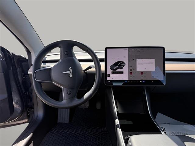 2018 Tesla Model 3 Long Range, available for sale in Stratford, Connecticut | Wiz Leasing Inc. Stratford, Connecticut 2018 Tesla Model 3 Long Range, available for sale in Stratford, Connecticut | Wiz Leasing Inc. Stratford, Connecticut