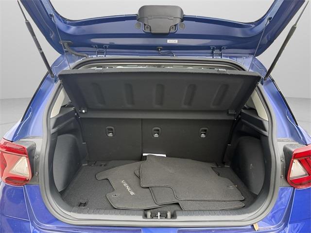 2022 Hyundai Venue Limited, available for sale in Stratford, Connecticut | Wiz Leasing Inc. Stratford, Connecticut 2022 Hyundai Venue Limited, available for sale in Stratford, Connecticut | Wiz Leasing Inc. Stratford, Connecticut