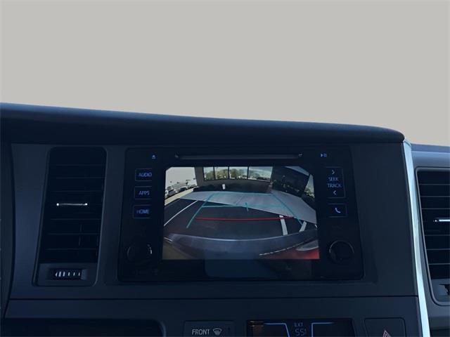 2015 Toyota Sienna LE, available for sale in Stratford, Connecticut | Wiz Leasing Inc. Stratford, Connecticut 2015 Toyota Sienna LE, available for sale in Stratford, Connecticut | Wiz Leasing Inc. Stratford, Connecticut