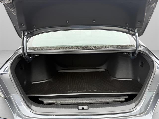 2023 Honda Accord Hybrid EX-L, available for sale in Stratford, Connecticut | Wiz Leasing Inc. Stratford, Connecticut 2023 Honda Accord Hybrid EX-L, available for sale in Stratford, Connecticut | Wiz Leasing Inc. Stratford, Connecticut