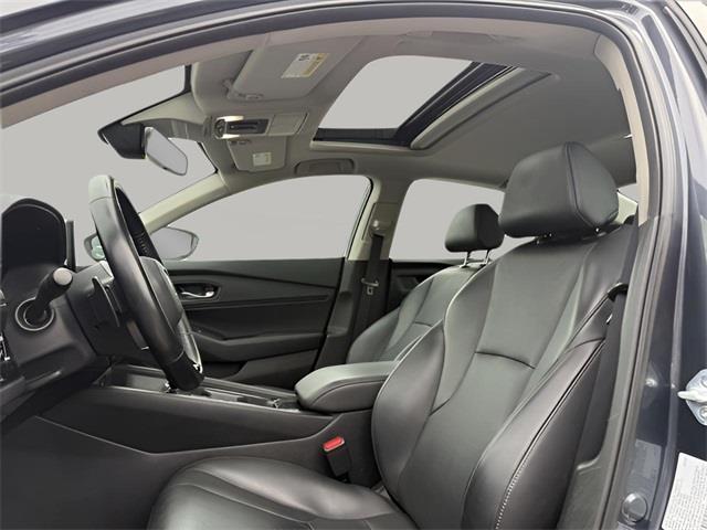 2023 Honda Accord Hybrid EX-L, available for sale in Stratford, Connecticut | Wiz Leasing Inc. Stratford, Connecticut 2023 Honda Accord Hybrid EX-L, available for sale in Stratford, Connecticut | Wiz Leasing Inc. Stratford, Connecticut