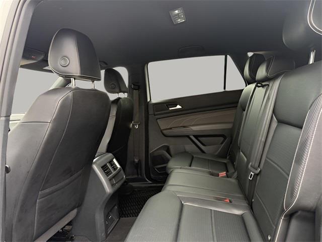 2022 Volkswagen Atlas Cross Sport 2.0T SE w/Technology, available for sale in Stratford, Connecticut | Wiz Leasing Inc. Stratford, Connecticut 2022 Volkswagen Atlas Cross Sport 2.0T SE w/Technology, available for sale in Stratford, Connecticut | Wiz Leasing Inc. Stratford, Connecticut