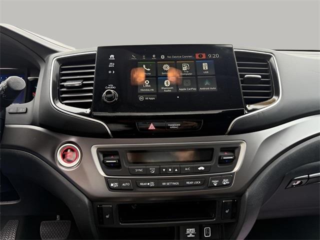 2021 Honda Pilot Special Edition, available for sale in Stratford, Connecticut | Wiz Leasing Inc. Stratford, Connecticut 2021 Honda Pilot Special Edition, available for sale in Stratford, Connecticut | Wiz Leasing Inc. Stratford, Connecticut