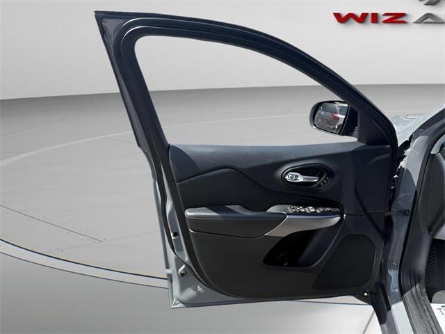 2022 Jeep Cherokee Limited, available for sale in Stratford, Connecticut | Wiz Leasing Inc. Stratford, Connecticut 2022 Jeep Cherokee Limited, available for sale in Stratford, Connecticut | Wiz Leasing Inc. Stratford, Connecticut