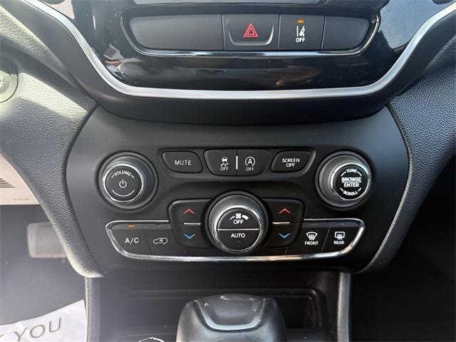 2022 Jeep Cherokee Limited, available for sale in Stratford, Connecticut | Wiz Leasing Inc. Stratford, Connecticut 2022 Jeep Cherokee Limited, available for sale in Stratford, Connecticut | Wiz Leasing Inc. Stratford, Connecticut