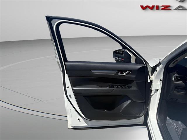 2017 Mazda Cx-5 Sport, available for sale in Stratford, Connecticut | Wiz Leasing Inc. Stratford, Connecticut 2017 Mazda Cx-5 Sport, available for sale in Stratford, Connecticut | Wiz Leasing Inc. Stratford, Connecticut