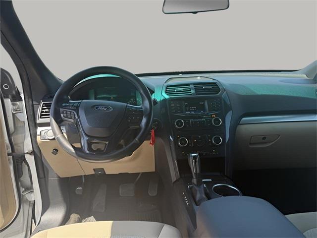 2016 Ford Explorer Base, available for sale in Stratford, Connecticut | Wiz Leasing Inc. Stratford, Connecticut 2016 Ford Explorer Base, available for sale in Stratford, Connecticut | Wiz Leasing Inc. Stratford, Connecticut
