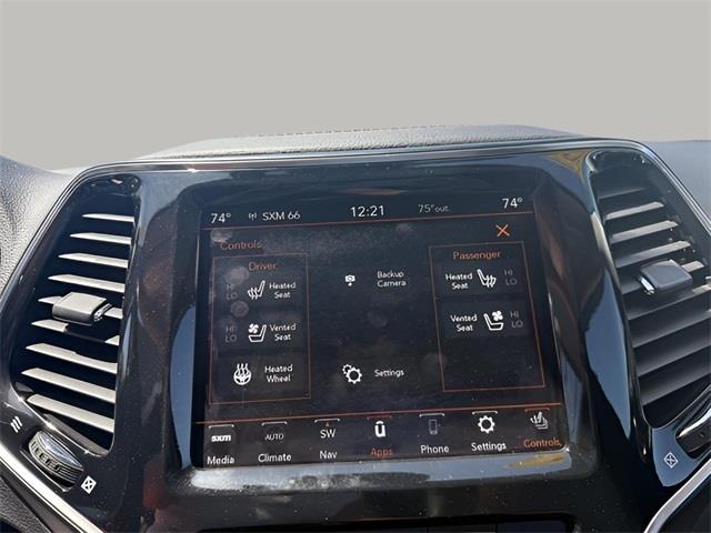 2021 Jeep Cherokee Limited, available for sale in Stratford, Connecticut | Wiz Leasing Inc. Stratford, Connecticut 2021 Jeep Cherokee Limited, available for sale in Stratford, Connecticut | Wiz Leasing Inc. Stratford, Connecticut