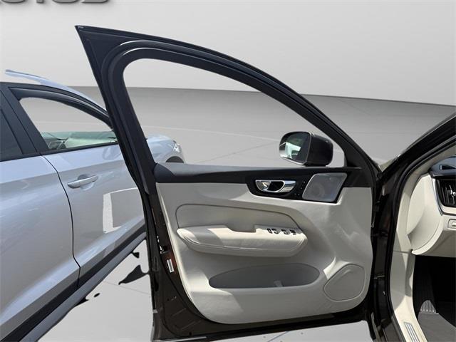 2018 Volvo Xc60 T6 Inscription, available for sale in Stratford, Connecticut | Wiz Leasing Inc. Stratford, Connecticut 2018 Volvo Xc60 T6 Inscription, available for sale in Stratford, Connecticut | Wiz Leasing Inc. Stratford, Connecticut