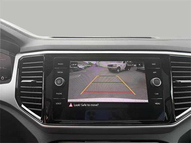 2023 Volkswagen Atlas Cross Sport 2.0T SEL R-Line, available for sale in Stratford, Connecticut | Wiz Leasing Inc. Stratford, Connecticut 2023 Volkswagen Atlas Cross Sport 2.0T SEL R-Line, available for sale in Stratford, Connecticut | Wiz Leasing Inc. Stratford, Connecticut