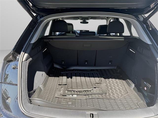 2022 Audi Q5 45 S line Premium, available for sale in Stratford, Connecticut | Wiz Leasing Inc. Stratford, Connecticut 2022 Audi Q5 45 S line Premium, available for sale in Stratford, Connecticut | Wiz Leasing Inc. Stratford, Connecticut