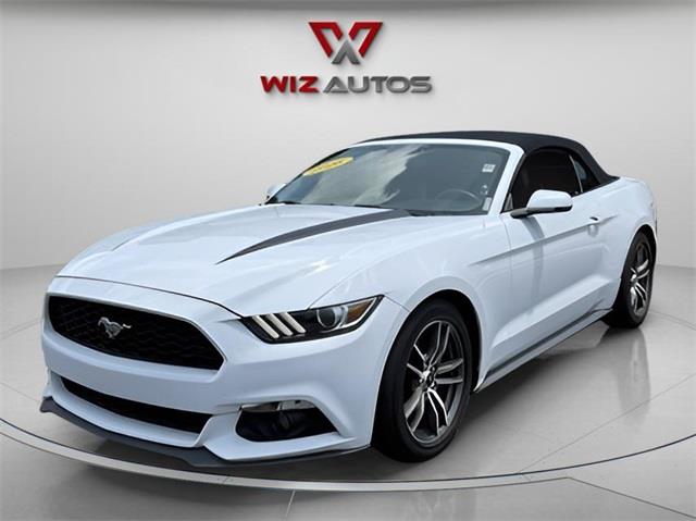 Used 2016 Ford Mustang in Stratford, Connecticut | Wiz Leasing Inc. Stratford, Connecticut