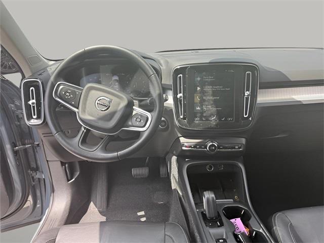 2021 Volvo Xc40 Momentum, available for sale in Stratford, Connecticut | Wiz Leasing Inc. Stratford, Connecticut 2021 Volvo Xc40 Momentum, available for sale in Stratford, Connecticut | Wiz Leasing Inc. Stratford, Connecticut