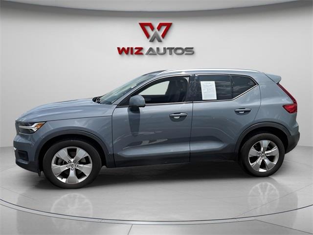 2021 Volvo Xc40 Momentum, available for sale in Stratford, Connecticut | Wiz Leasing Inc. Stratford, Connecticut 2021 Volvo Xc40 Momentum, available for sale in Stratford, Connecticut | Wiz Leasing Inc. Stratford, Connecticut