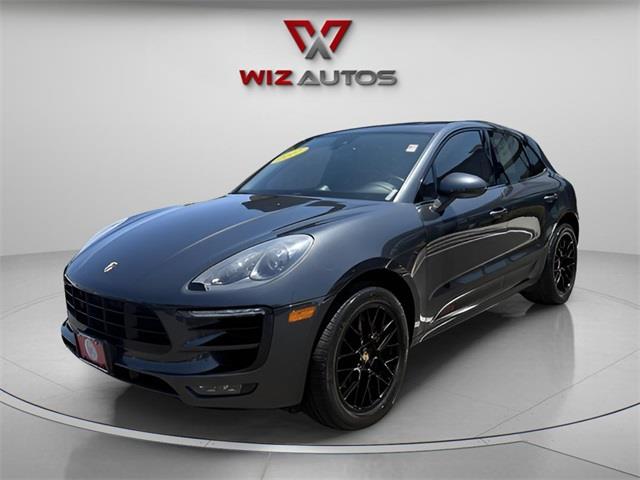 Used 2017 Porsche Macan in Stratford, Connecticut | Wiz Leasing Inc. Stratford, Connecticut