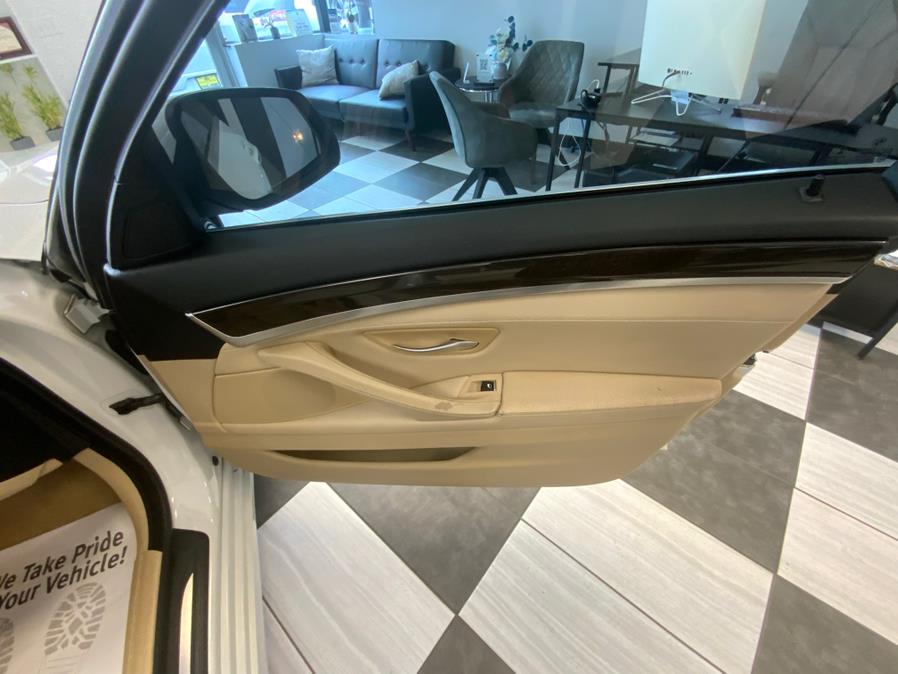 2015 BMW 5 Series 4dr Sdn 528i xDrive AWD, available for sale in Hartford, Connecticut | Franklin Motors Auto Sales LLC. Hartford, Connecticut 2015 BMW 5 Series 4dr Sdn 528i xDrive AWD, available for sale in Hartford, Connecticut | Franklin Motors Auto Sales LLC. Hartford, Connecticut