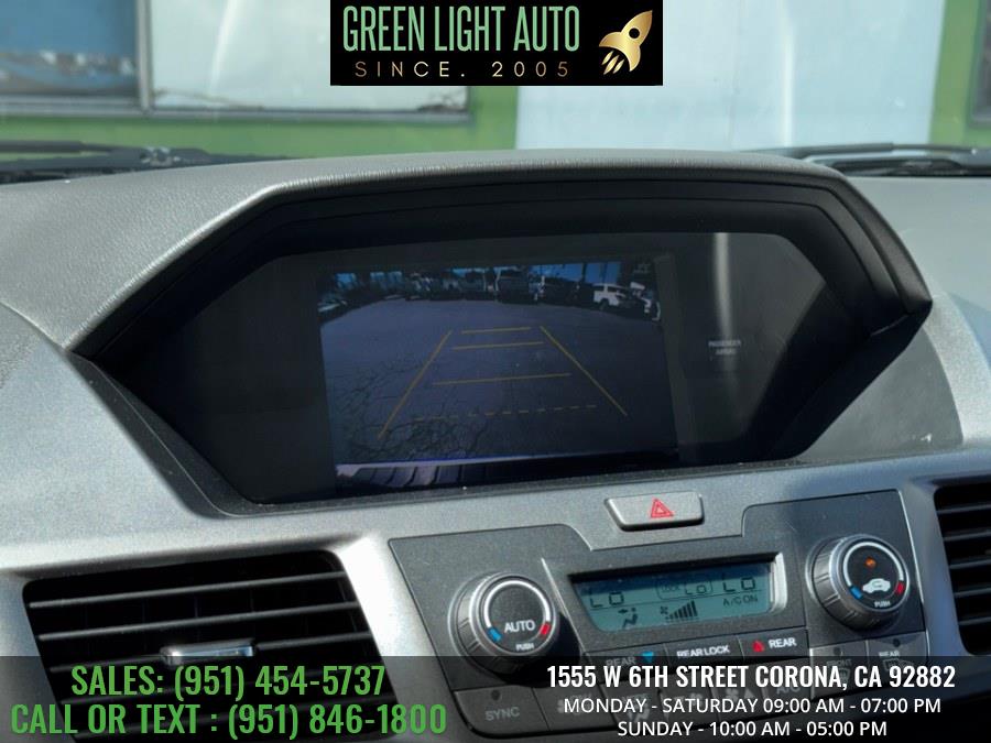 2013 Honda Odyssey 5dr EX, available for sale in Corona, California | Green Light Auto. Corona, California 2013 Honda Odyssey 5dr EX, available for sale in Corona, California | Green Light Auto. Corona, California