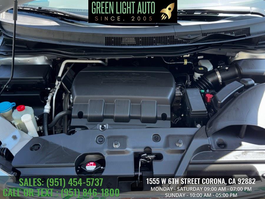 2013 Honda Odyssey 5dr EX, available for sale in Corona, California | Green Light Auto. Corona, California 2013 Honda Odyssey 5dr EX, available for sale in Corona, California | Green Light Auto. Corona, California