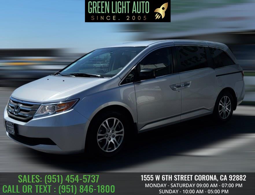 2013 Honda Odyssey 5dr EX, available for sale in Corona, California | Green Light Auto. Corona, California 2013 Honda Odyssey 5dr EX, available for sale in Corona, California | Green Light Auto. Corona, California