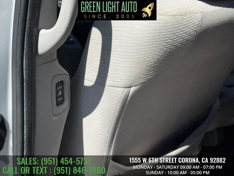 2013 Honda Odyssey 5dr EX, available for sale in Corona, California | Green Light Auto. Corona, California 2013 Honda Odyssey 5dr EX, available for sale in Corona, California | Green Light Auto. Corona, California